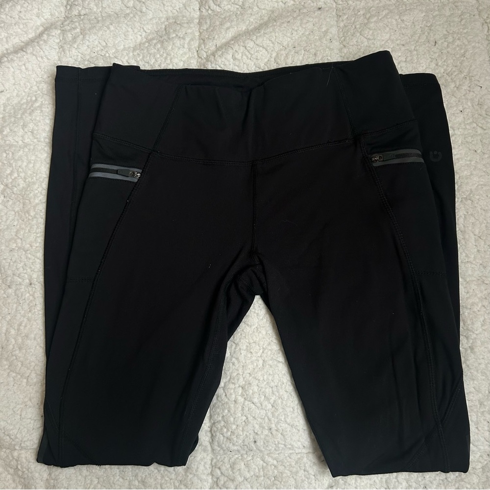 HYBA Black Leggings with Zipper Pockets